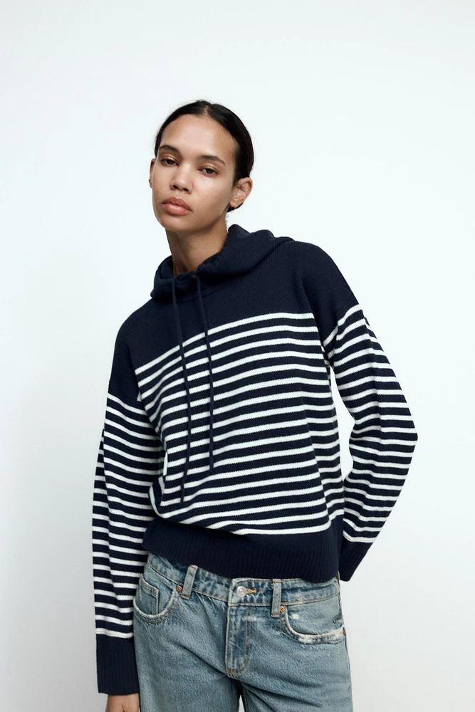 STRIPED KNIT HOODIE