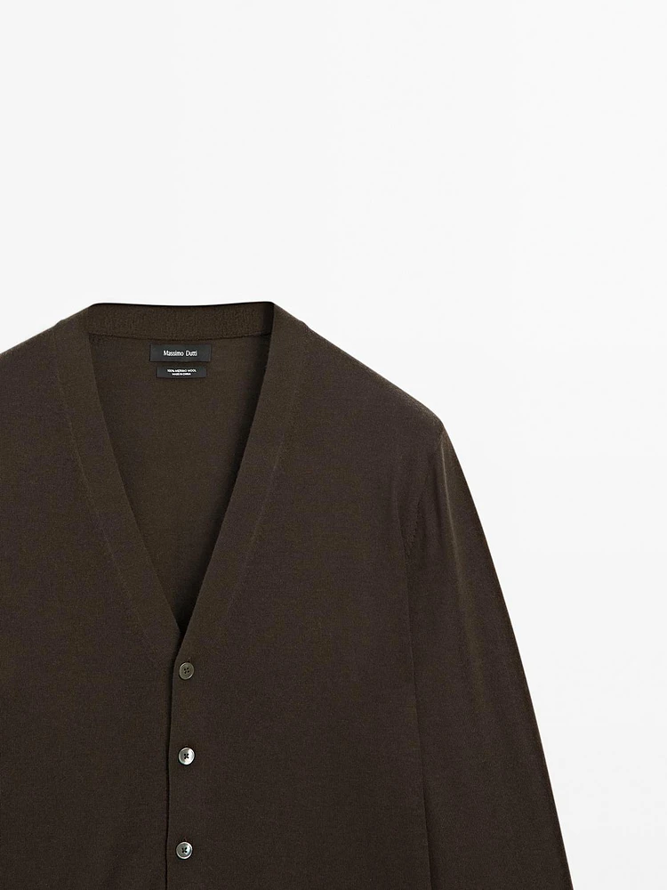 100% merino wool knit cardigan