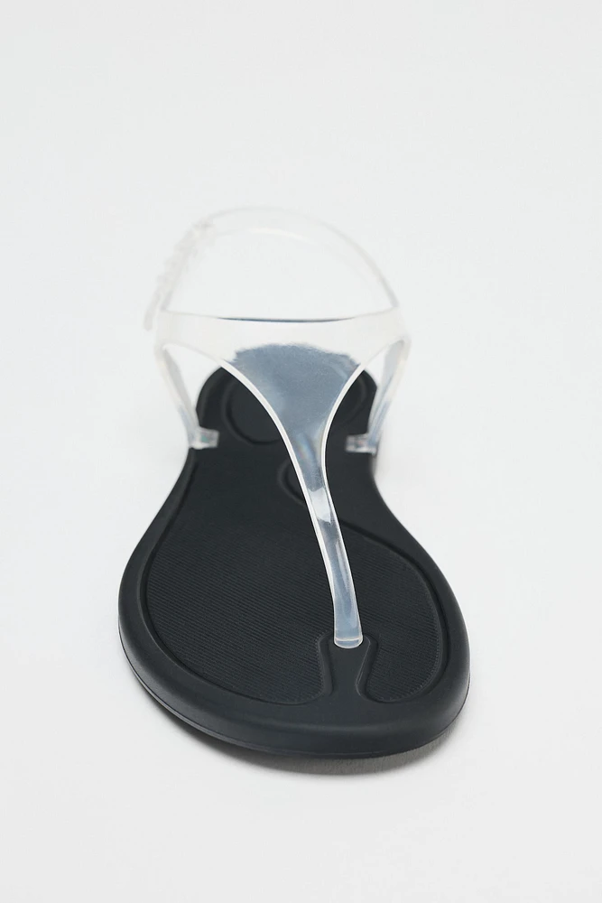 SANDALES BRIDES VINYLE