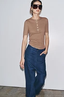 BUTTONED LINEN T-SHIRT