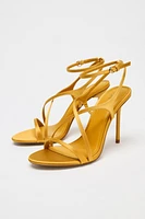 SANDALES À TALONS EFFET SATINÉ
