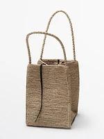 Natural raffia bucket bag