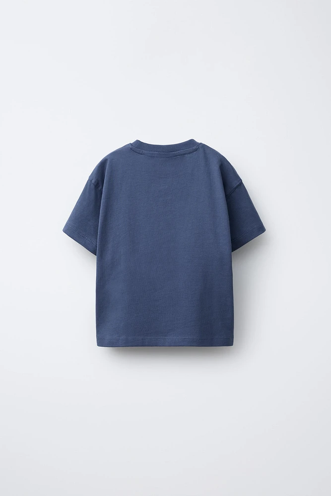 T-SHIRT IMPRIMÉ