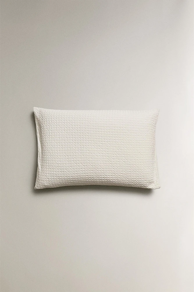 WAFFLE-KNIT PILLOWCASE