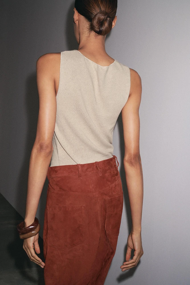 SLEEVELESS LINEN T-SHIRT