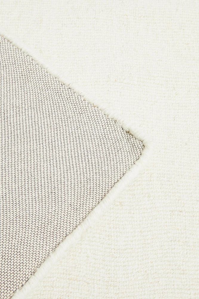 WOOL AREA RUG