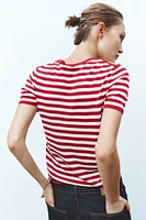 STRIPED SHORT SLEEVE KNIT TOP