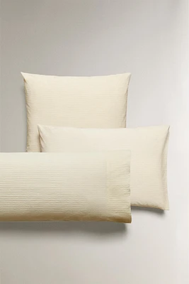 TEXTURED PILLOWCASE