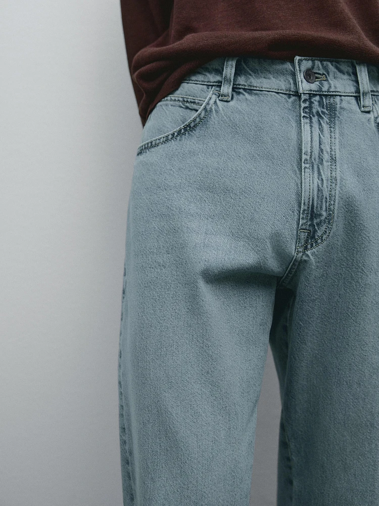Tapered fit jeans