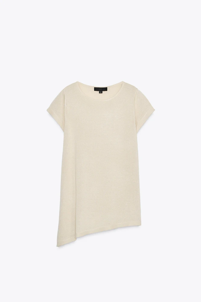 TOP EN MAILLE BAS ASYMÉTRIQUE