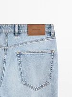 Tapered fit jeans