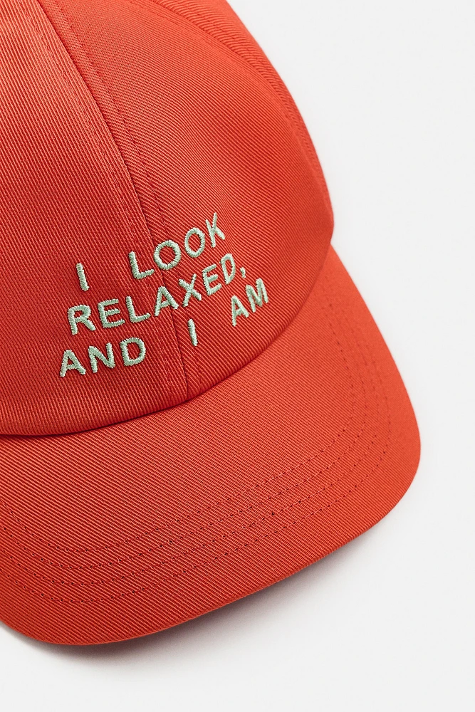 CASQUETTE TEXTE BROD