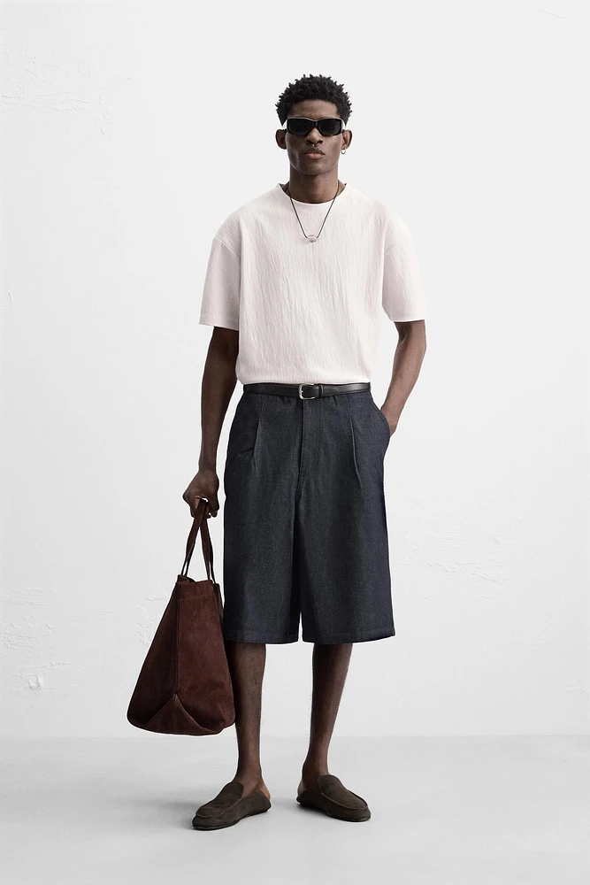 RELAXED FIT STRUCTURED T-SHIRT