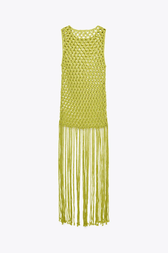 TOP EN MAILLE ET CROCHET À FRANGES