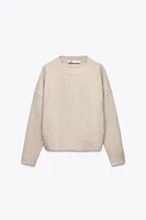 BASIC SOFT KNIT SWEATER