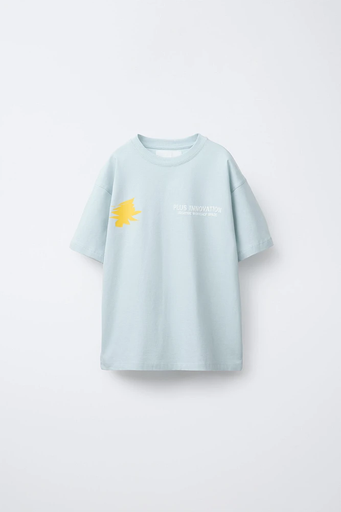 RAISED PRINT T-SHIRT