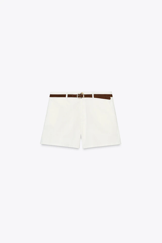 PLEATED SHORTS WITH BELT