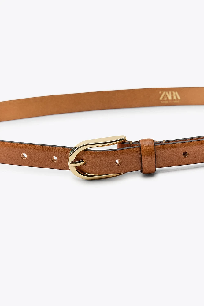 CEINTURE FINE EN CUIR