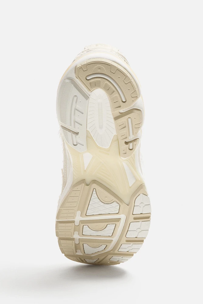 ORIGINS SNEAKER 001