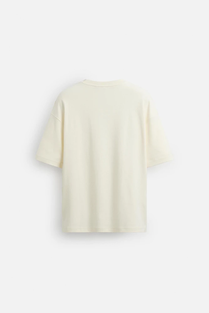 T-SHIRT À INSCRIPTION IMPRIMÉE