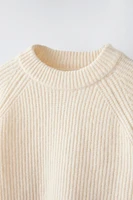 KNIT SWEATER