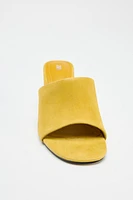 MULES À TALONS EN CUIR