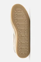 RETRO STYLE SNEAKERS