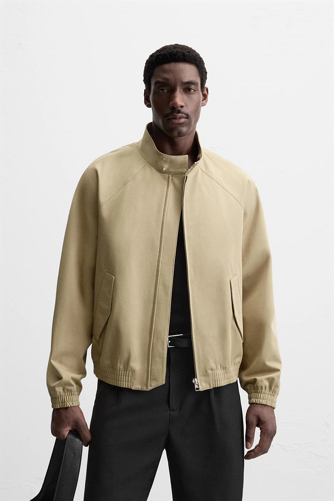 BLOUSON STRUCTURÉ EN SERGÉ