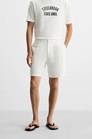 BERMUDA REGULAR FIT STRUCTURÉ