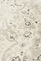 VINTAGE STYLE AREA RUG