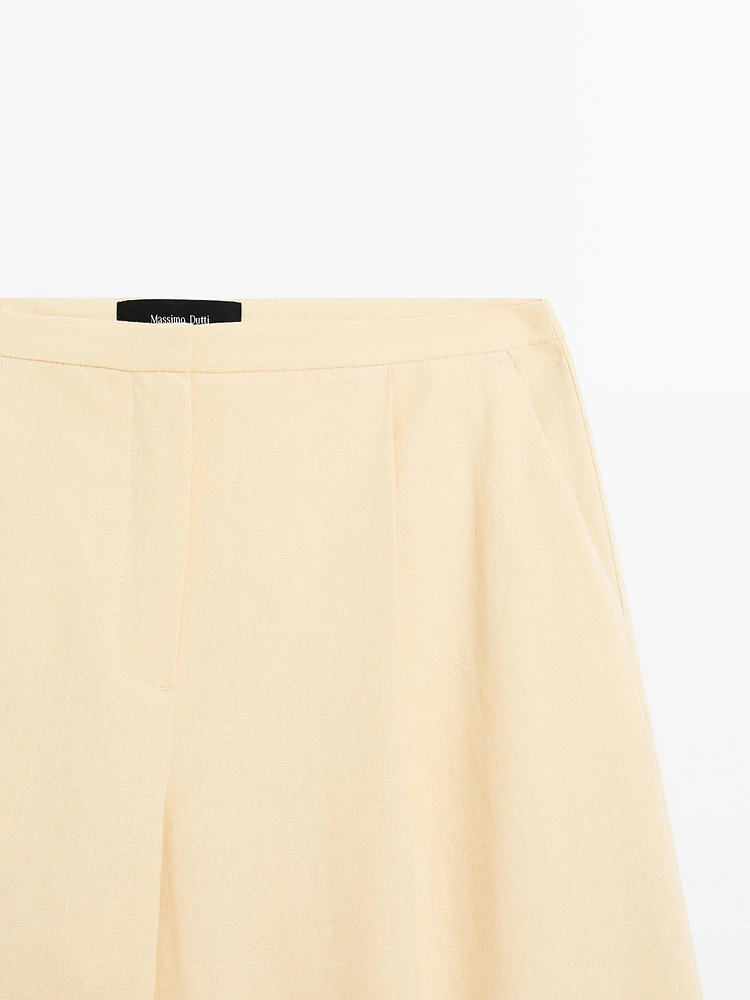 Pantalon tailleur en lin mélangé
