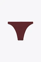 BIKINI BOTTOM