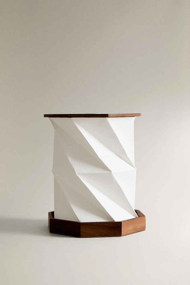 CORDLESS FOLDABLE TABLE LAMP