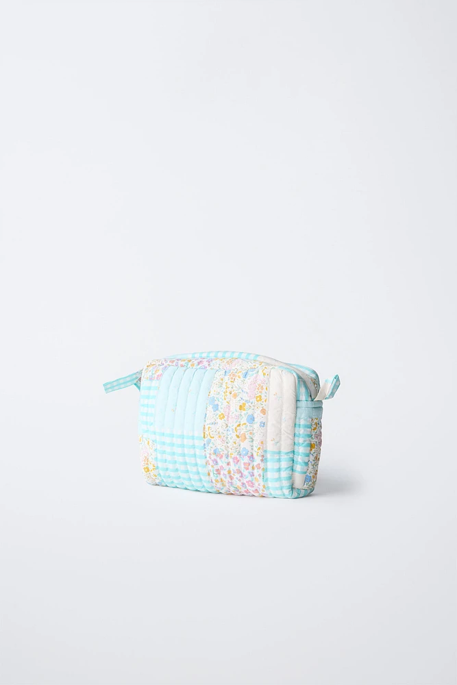 TROUSSE DE TOILETTE MATELASSÉE PATCHWORK