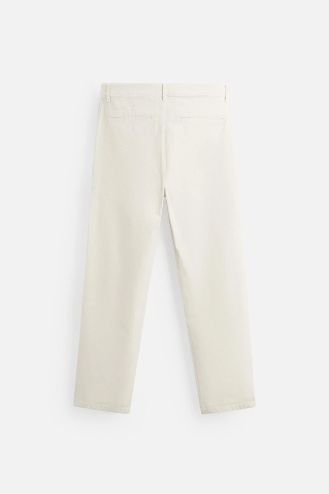 PLEATED STRAIGHT FIT PANTS