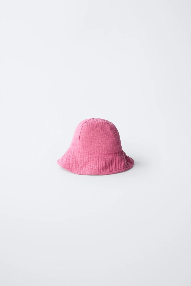 CHAPEAU À TEXTURE
