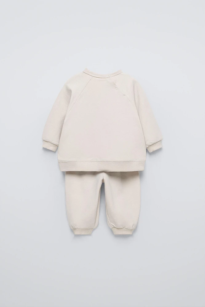 ENSEMBLE SWEAT ET PANTALON JOGGER
