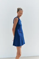 ROBE EN MAILLE À PLIS PLATS