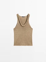 Crop top with neck detail