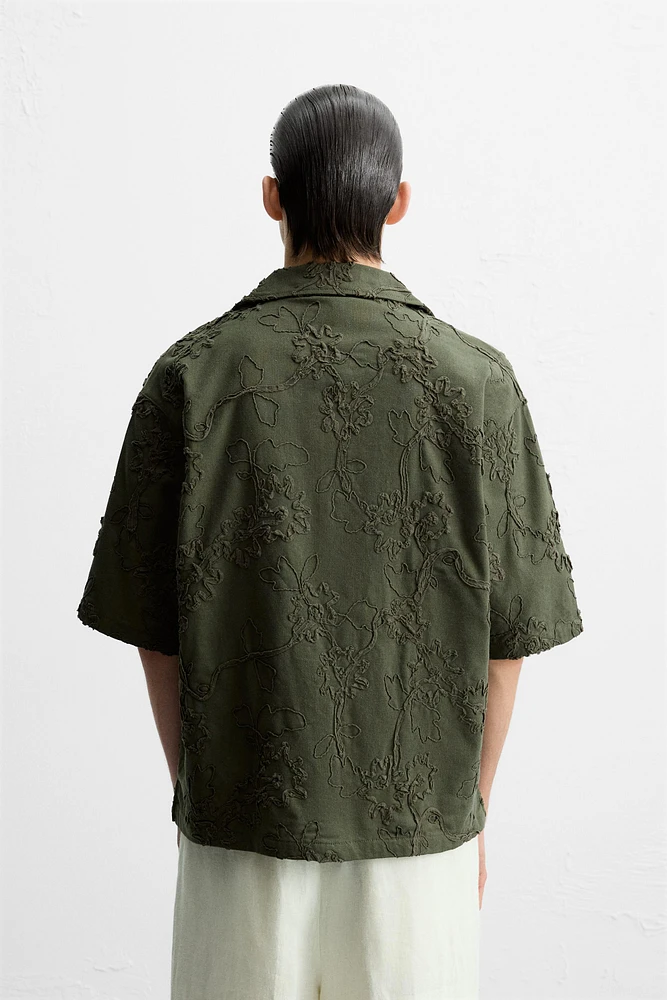 FLORAL APPLIQUÉ SHIRT