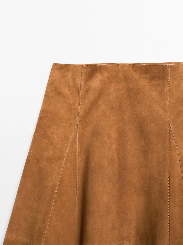 Jupe midi ample en cuir et daim