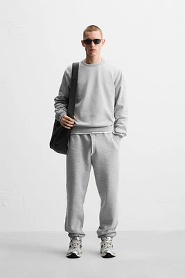HEAVYWEIGHT CREW NECK SWEATSHIRT