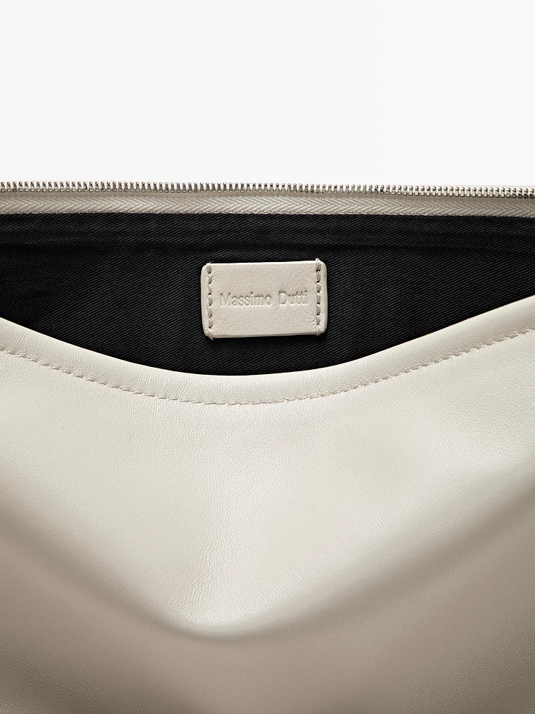 Petit sac pochette avec nœud en cuir nappa