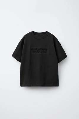 RAISED TEXT T-SHIRT
