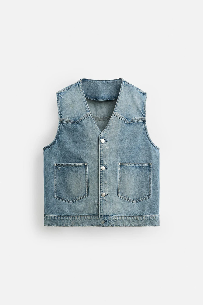 GILET EN DENIM DÉLAVÉ