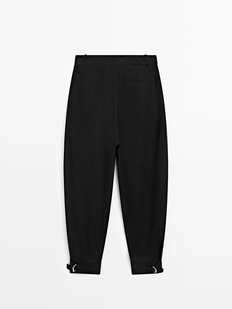 Pantalon bouffant avec boucle dans le bas
