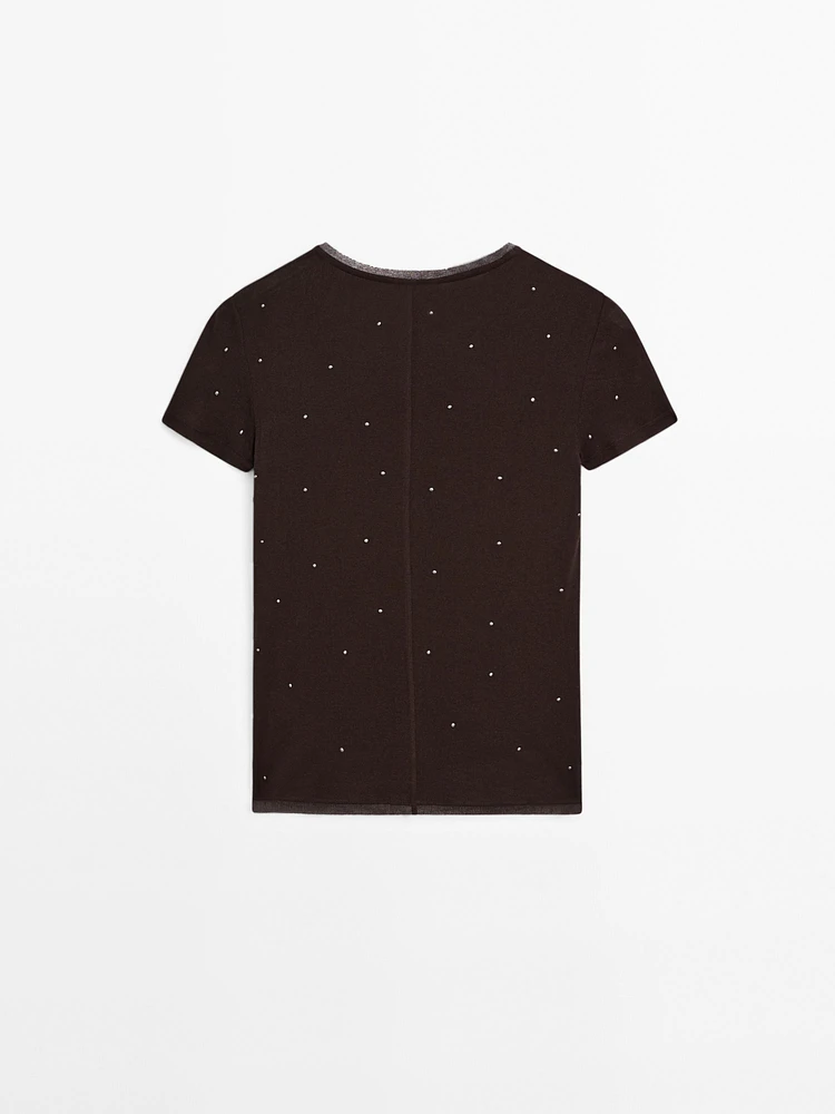 T-shirt with metal studs
