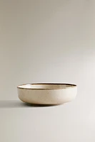 PORCELAIN BOWL WITH ANTIQUE FINISH RIM