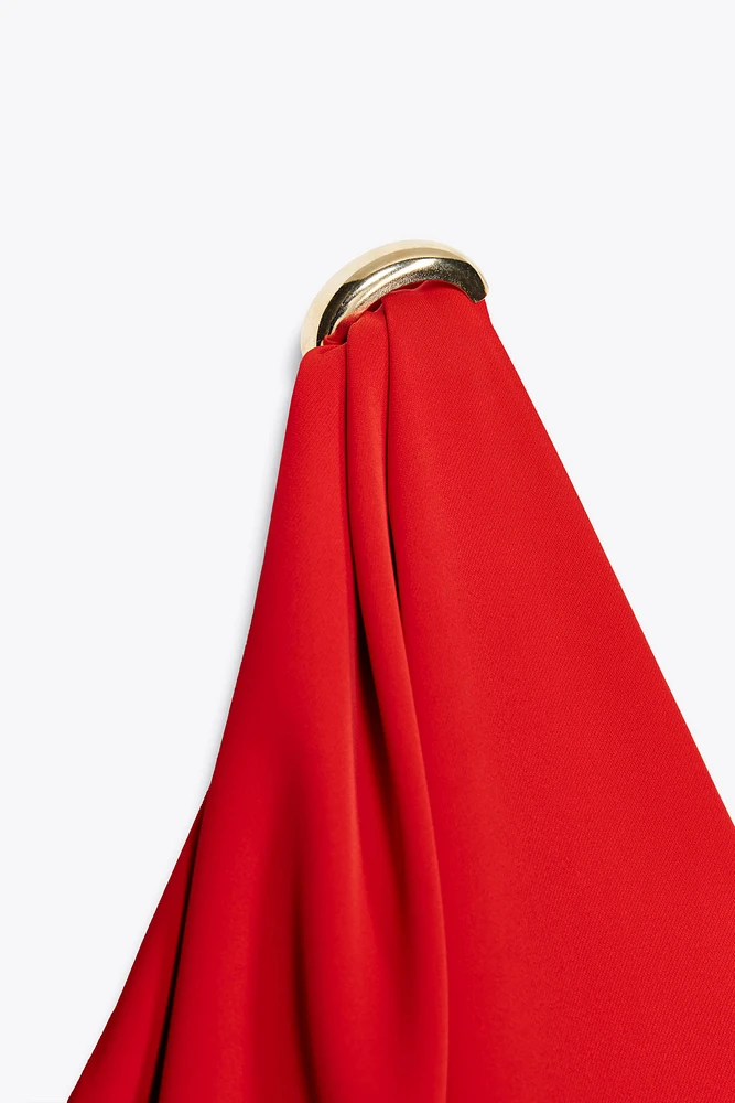 ROBE MI-LONGUE AVEC DÉCORATIONS DORÉES