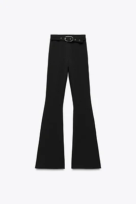 CONTOURING STRETCH FLARE PANTS